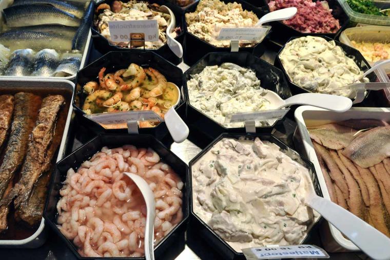 Forellenzucht Endhart Theke - Meeresfisch, Salate und Räucherware